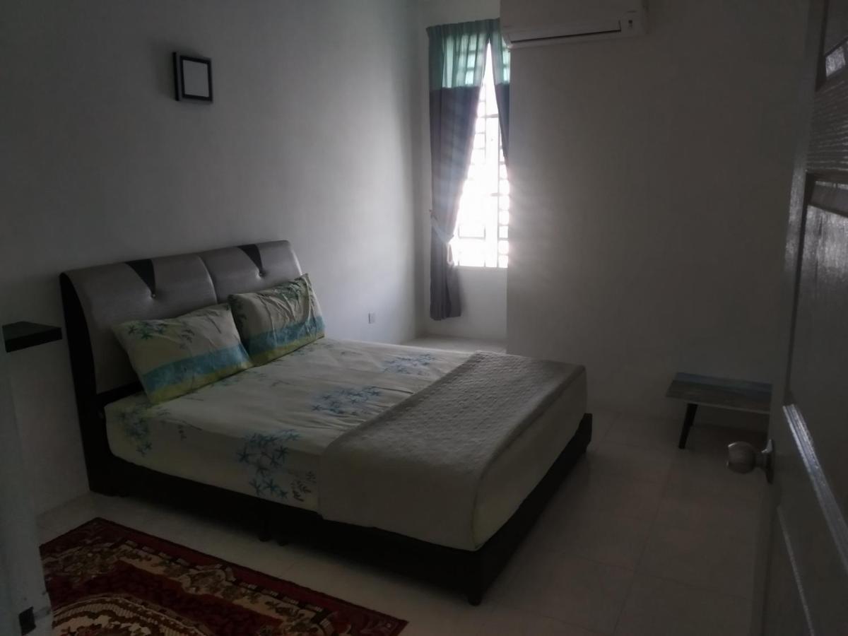 Fathullah'S Homestay อลอร์สตาร์ ภายนอก รูปภาพ
