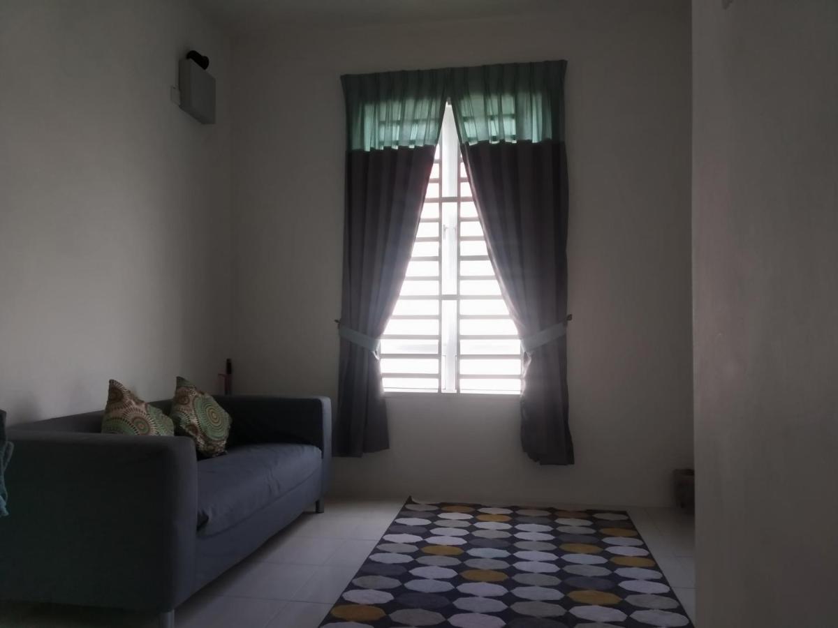 Fathullah'S Homestay อลอร์สตาร์ ภายนอก รูปภาพ