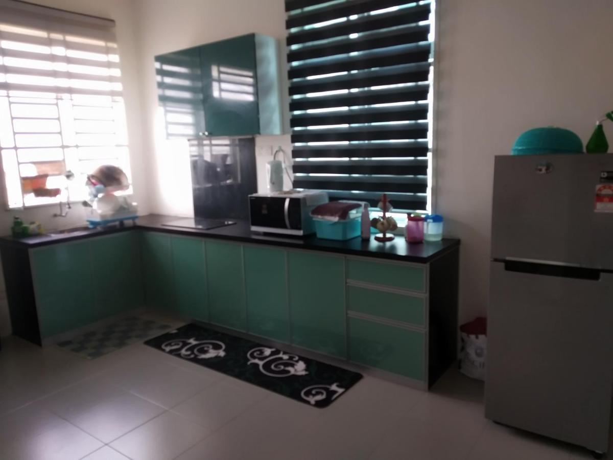 Fathullah'S Homestay อลอร์สตาร์ ภายนอก รูปภาพ